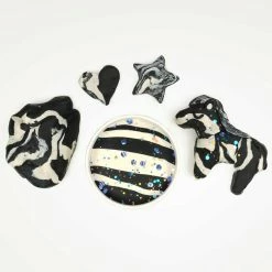 Crazy Aarons Land Of Dough Play Dough Zebra Party -ADVANCED SHOP 5oz ZebraParty Sculpts topdown